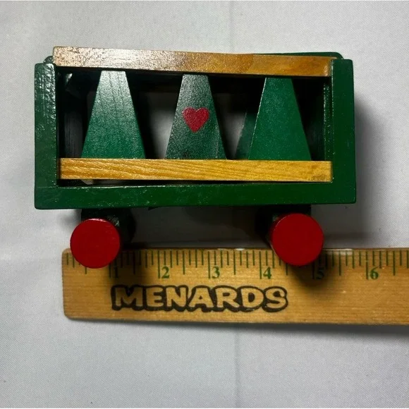 🚂VTG 94' WOODEN CHRISTMAS TRAIN SET COMPLETE 25 PCS HAND CRAFTED & HAND PAINTED - Picture 6 of 7